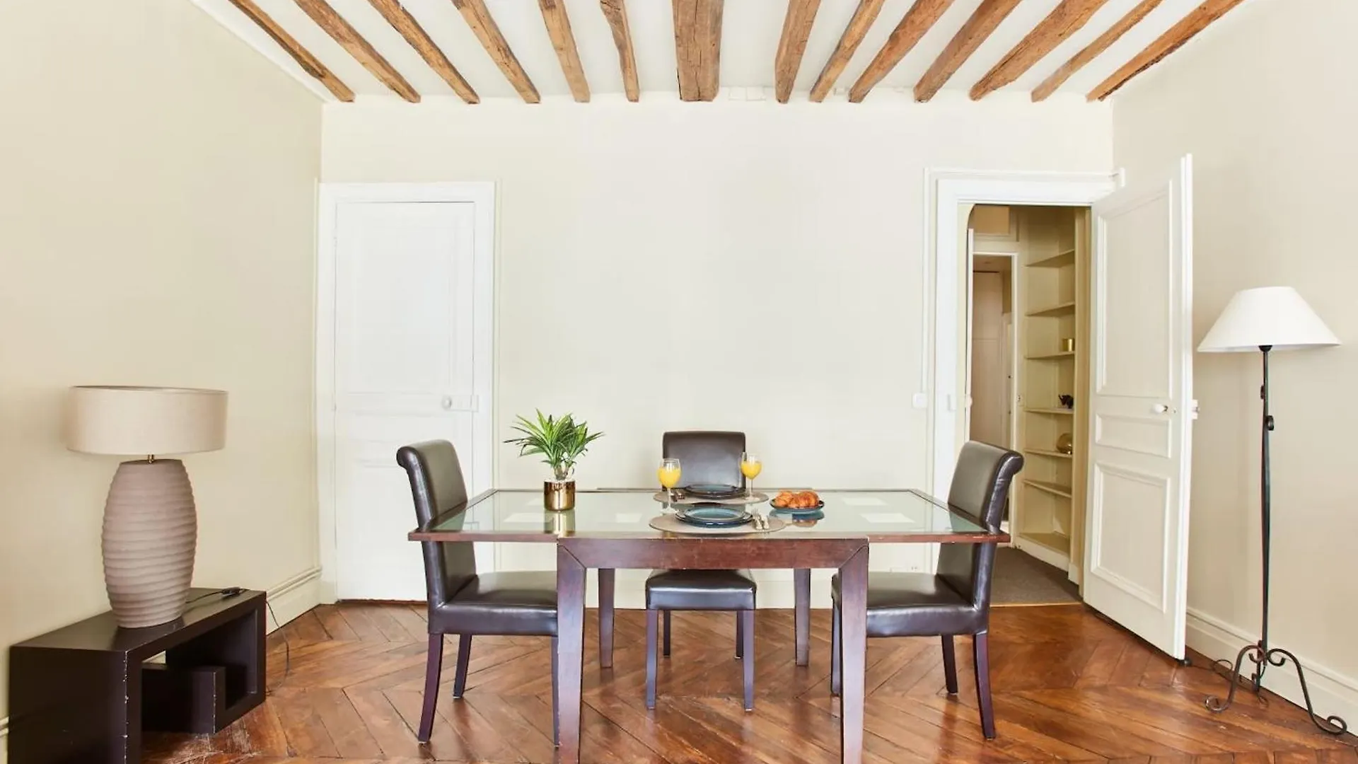 Palais Garnier & Place Vendome - 2Br - Cityapartmentstay Parijs 0*,  Frankrijk
